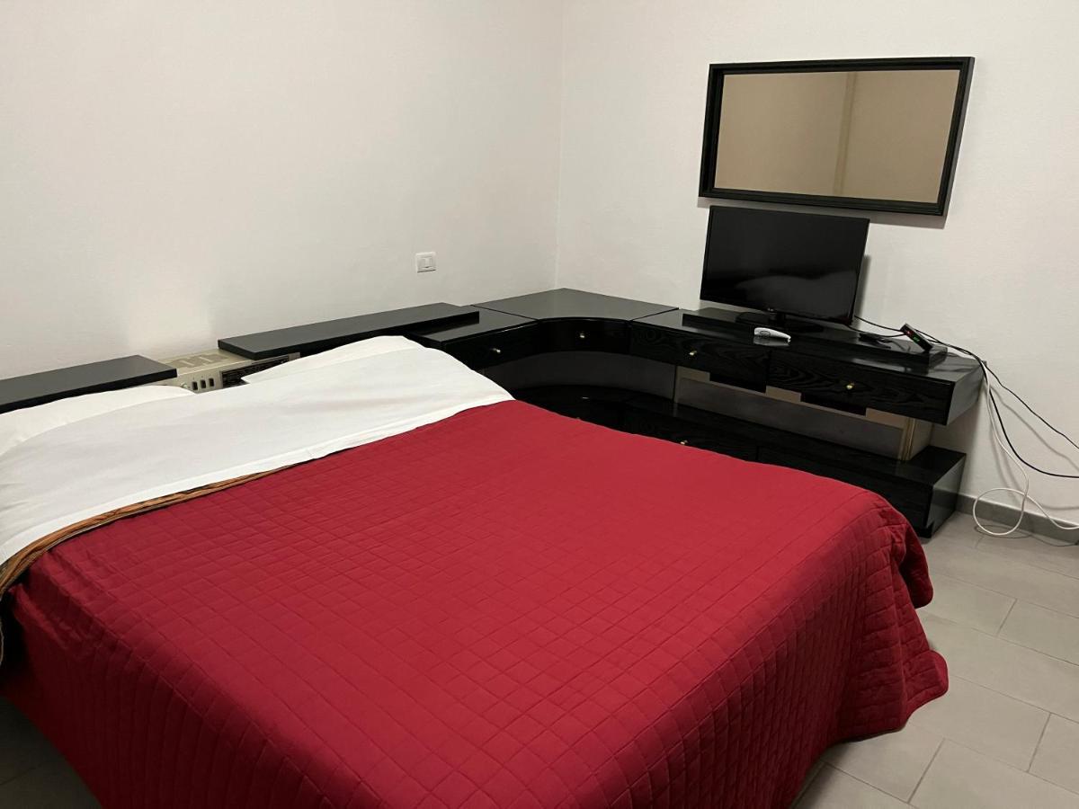 Hotel Bentivoglio 109 Ferrara Zewnętrze zdjęcie